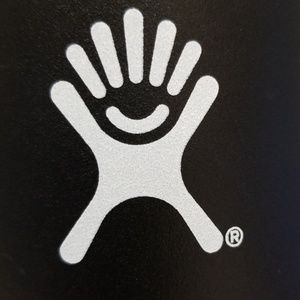 Meet your Posher, Nikira